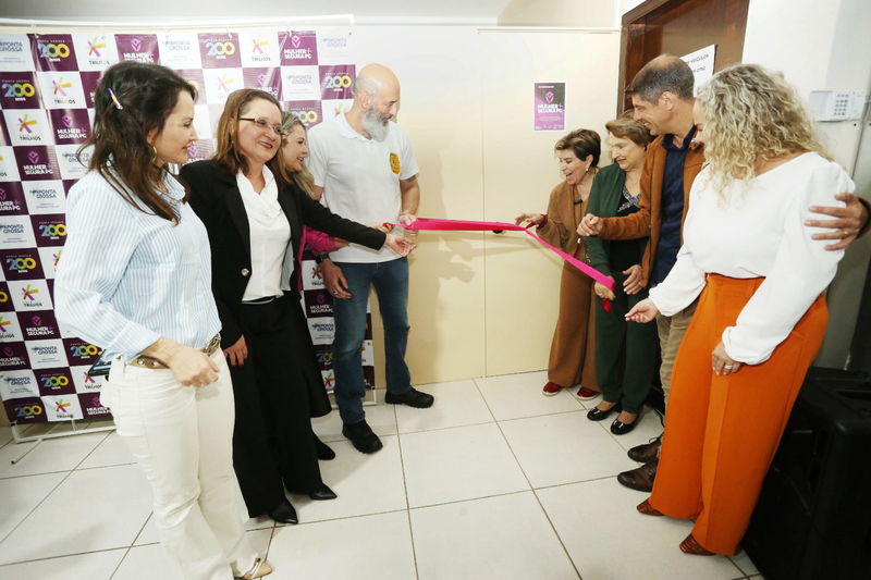 Prefeitura de PG e IMM inauguram sala de acolhimento às mulheres vítimas de violência 